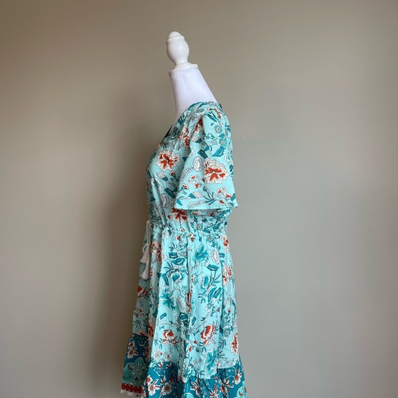 Women's Summer Boho Beach Mini Casual Short Sleeve Ruffle Bohemian Floral Dress - Picture 5 of 8